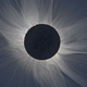 Ilustración para el artículo titulado Llegó el día del eclipse: esto es todo lo que tienes que saber sobre el espectáculo visual del año